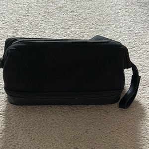 BEIS toiletry bag
